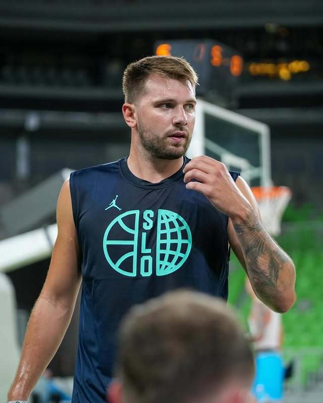 巴塞罗那不断突破！，东契奇连续五场比赛得分超过领先优势明显引发球迷热议的简单介绍-九游下载