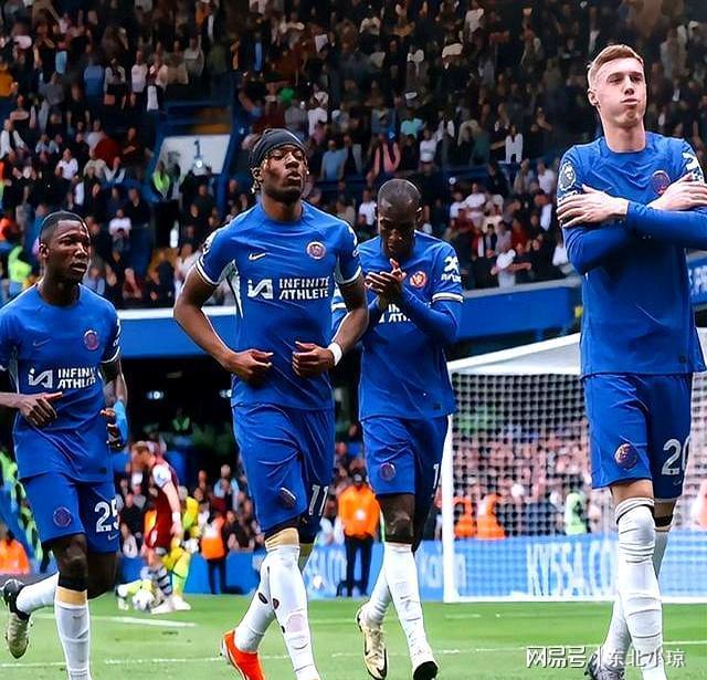 赛地聚焦：欧联今夜热度飙升，亚特兰大刷新队史纪录，更衣室稳定，年轻球员得到机会的简单介绍